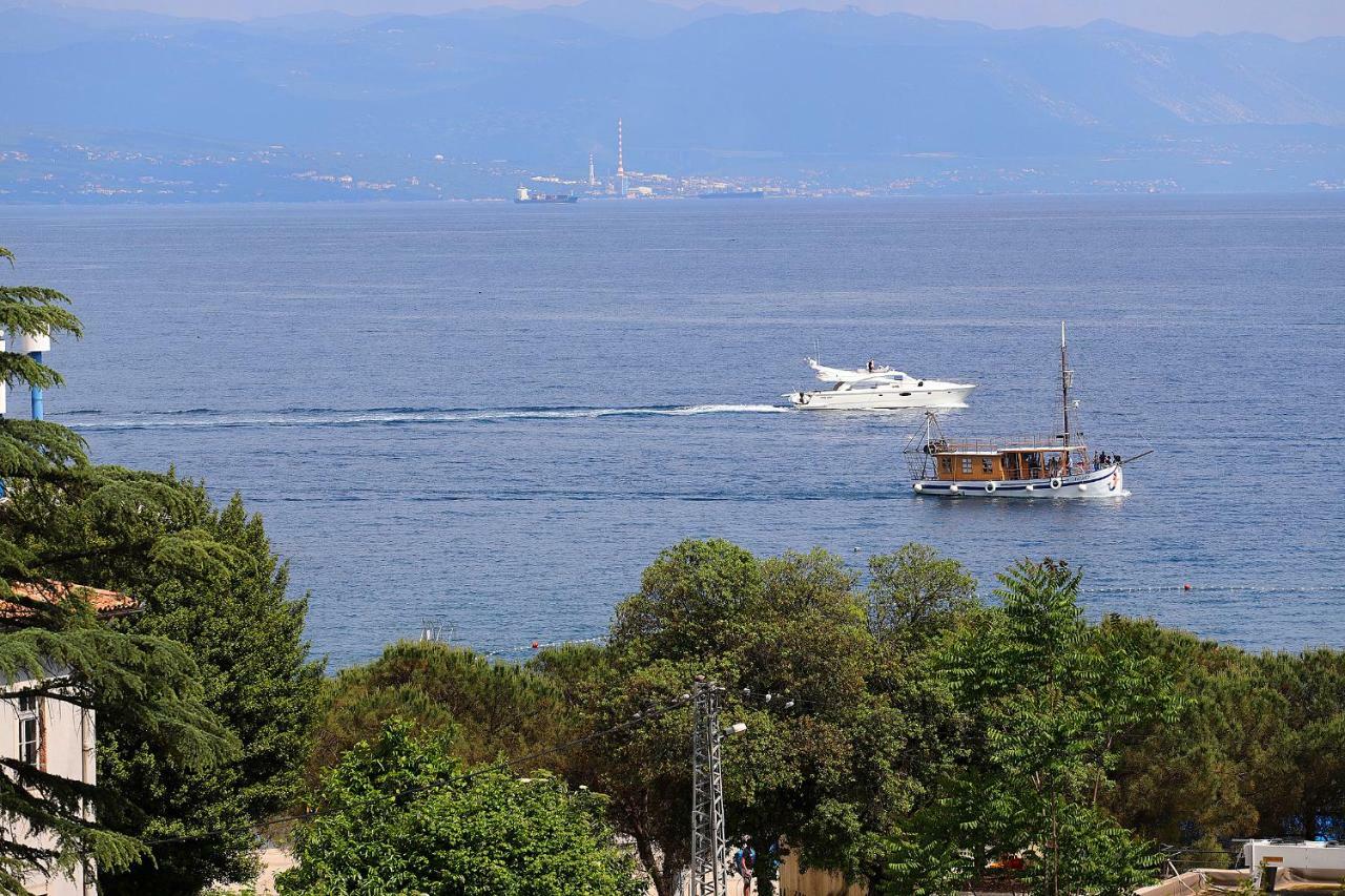 Stylish Apartment 100 M From The Beach Opatija Zewnętrze zdjęcie